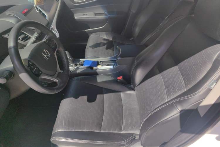 Used Honda Jade 2016 1.8L CVT Luxury Prestige Edition 5-seater Left Front Seat