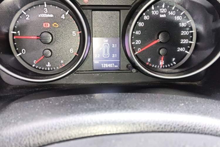 Used Haval H6 2014 Sport Edition 2.0T Diesel Manual Two-Wheel-Drive Elite Model