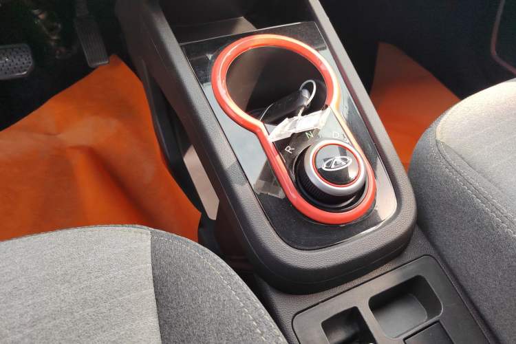 Used Chery QQ Little Ant 2021 150 000 Yuan Ant Fan Edition New Ant Cool Version Lithium Iron Phosphate Gear Lever