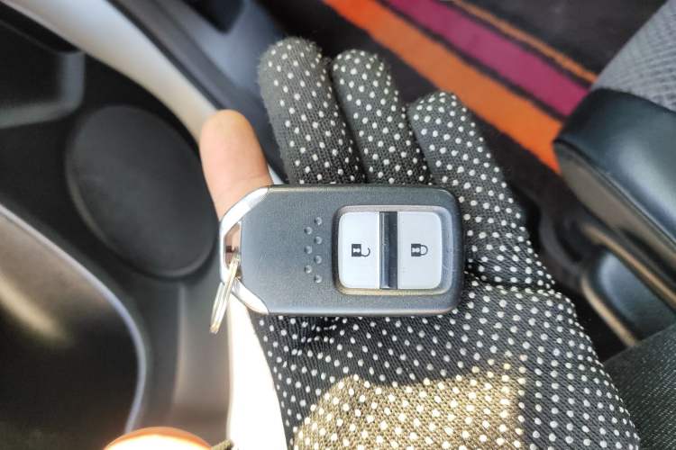 Used Honda Jade 2020 1.8L automatic Comfort version
