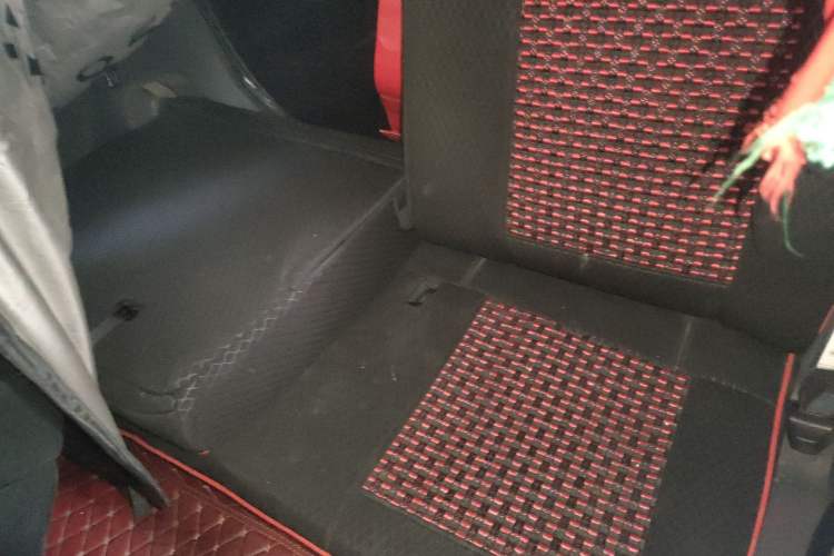 Used Wuling Hongguang MINIEV 2022 Macaron Premium Model – Lithium Iron Phosphate Left Rear Seat