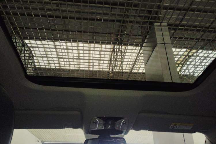 Used GAC Trumpchi GS8 2019 390T Two-Wheel Drive Luxury Smart Connectivity Version (7 Seats)
