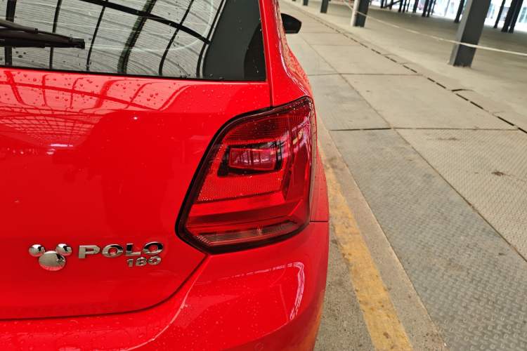 Used Volkswagen Polo 2018 1.5L Automatic Enjoyment Model
