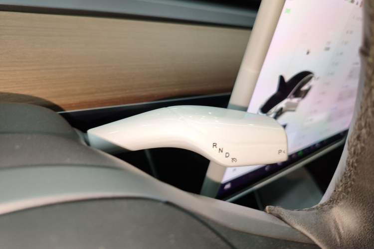 Used Tesla Model 3 2019 Standard Range Rear-Wheel Drive Upgraded Version (60 kWh)