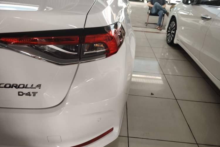 Used Toyota Corolla 2021 1.2T S-CVT Elite PLUS Edition Right Rear Taillight