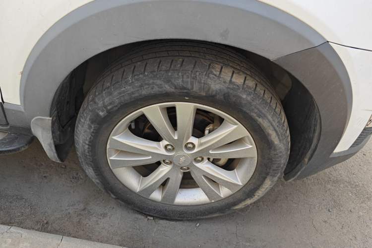 Used Chevrolet Captiva 2014 2.4L 4x4 Flagship Edition 7 Seats
