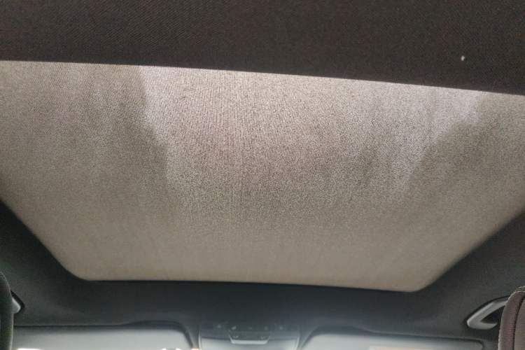 Used Mercedes-Benz GLC 2017 GLC 260 4MATIC Luxury Model
