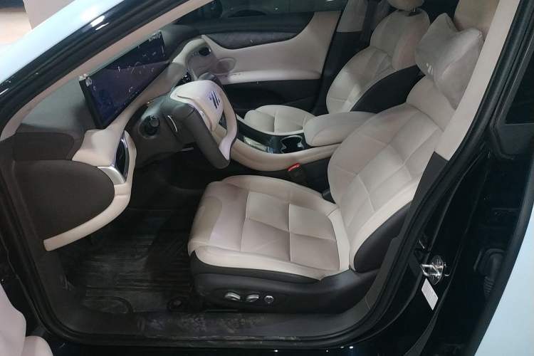 Used IM L6 2024 Max Standard Edition
