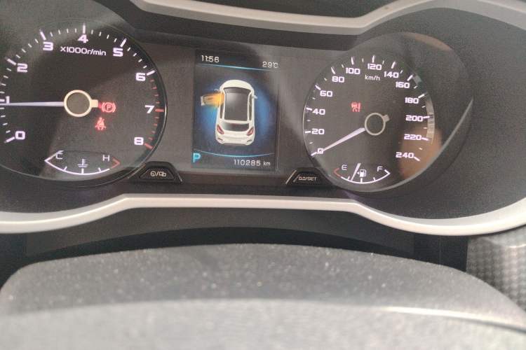 Used Geely Auto Emgrand GS 2016 Sport Edition 1.3T Automatic ZhenShang Model Odometer Close Up