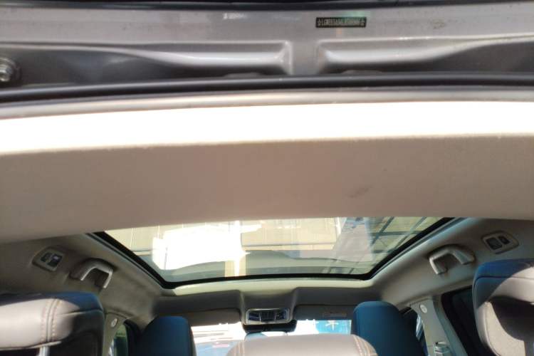 Used Wey VV5 2020 1.5T Two-Wheel Drive Smart Pioneer