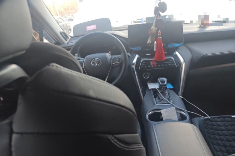 Used Toyota Venza 2022 2.0L CVT Two-Wheel Drive Prestige Edition