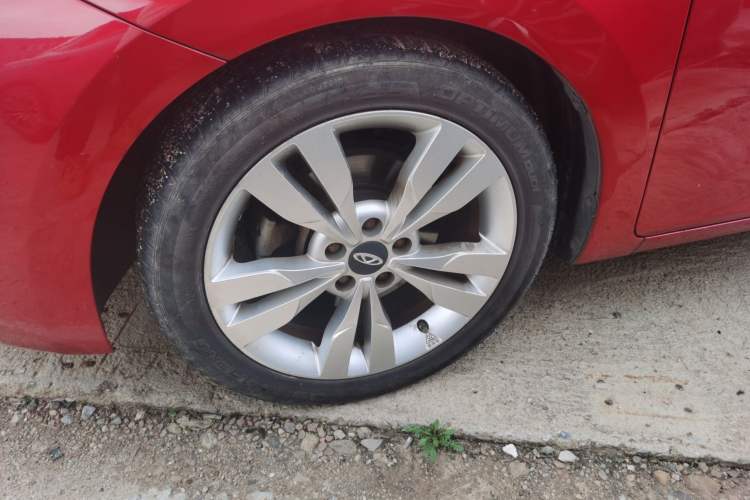 Used Chery Arrizo 5 2017 1.5L CVT Trendsetting Edition Left Front Wheel Hub