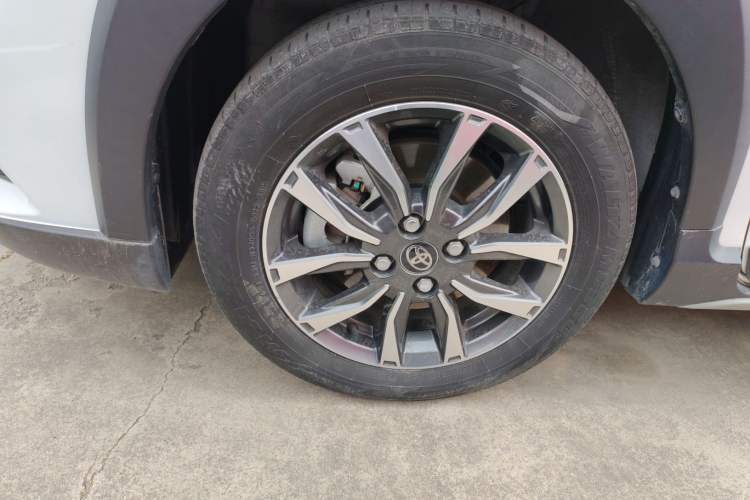 Used Toyota YARiS L Zhi Xuan 2022 X-Trail 1.5L CVT Luxury PLUS Edition
