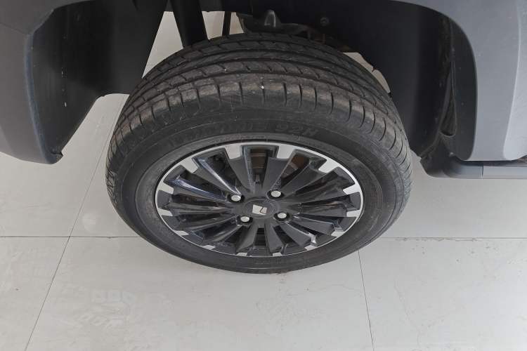 Used Baojun Spark 2023 Flagship Edition Exterior 5