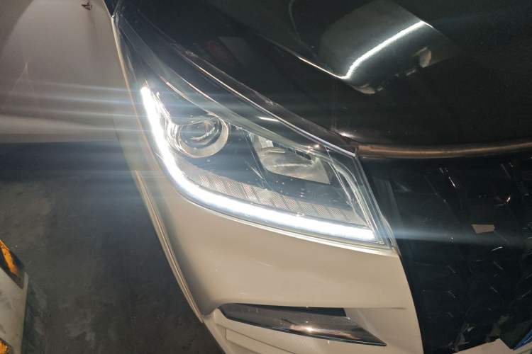 Used CHANGAN OSHAN Cosmos 2022 1.5T Automatic Business Model
