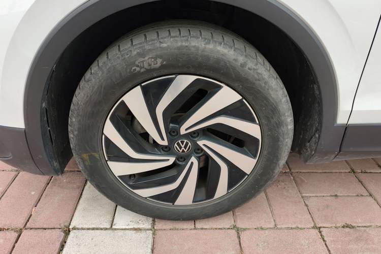 Used Volkswagen Tiguan L 2024 300TSI Automatic Two-Wheel Drive Smart Edition