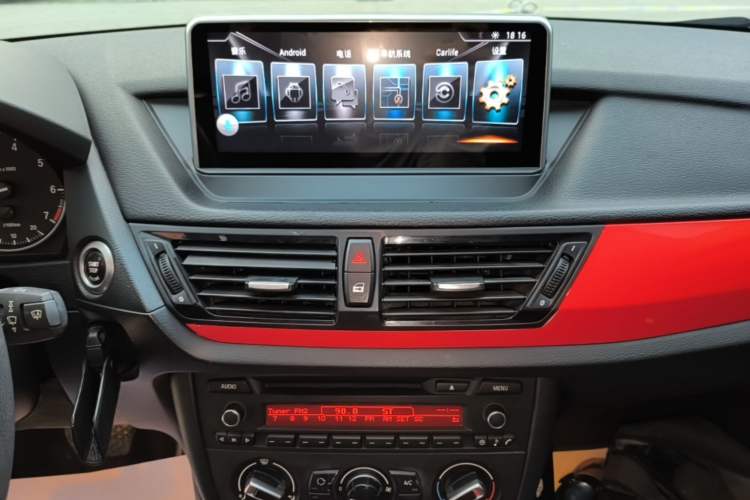 Used BMW X1 2013 sDrive18i Fashion Model Audio And AC Panel