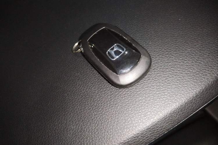 Used Honda Elysion 2024 2.0L eHEV Luxury Edition