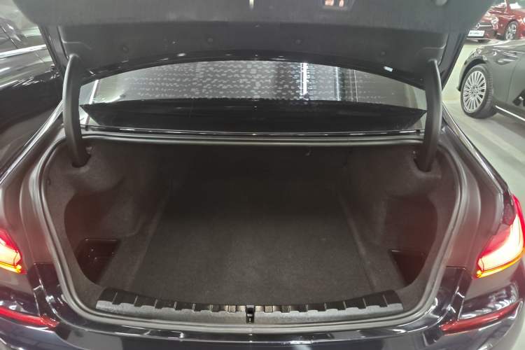 Used BMW 3 Series 2022 325Li M Sport Package