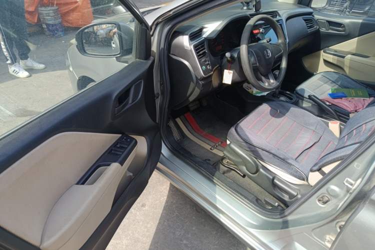 Used Honda City 2015 1.5L CVT Comfort Version