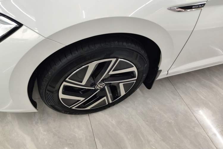 Used Volkswagen Sagitar 2023 200TSI DSG Excellence Edition
