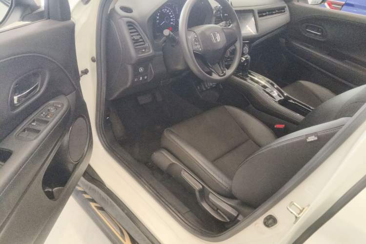 Used Honda Vezel 2020 1.5L CVT Luxury Edition