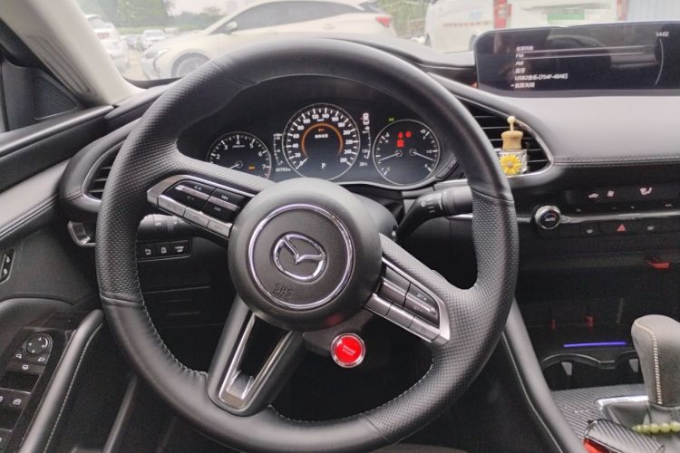 Used Mazda 3 Axela 2020 2.0L Automatic Zhiya Edition Steering Wheel