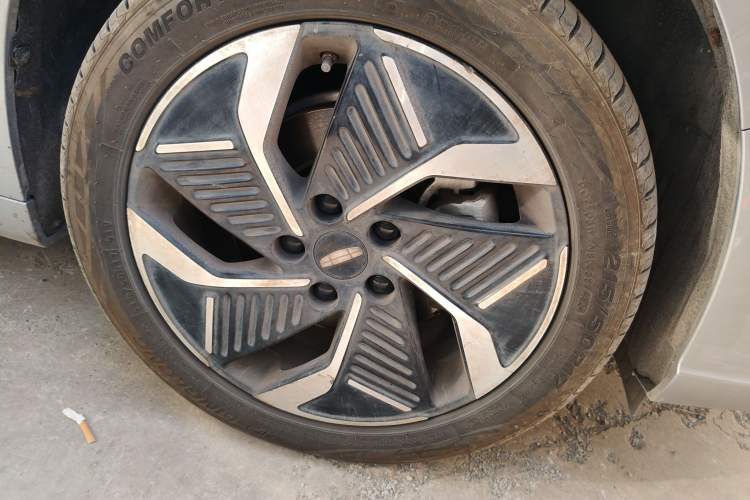 Used Geometry G6 2024 500KM Prestige Version