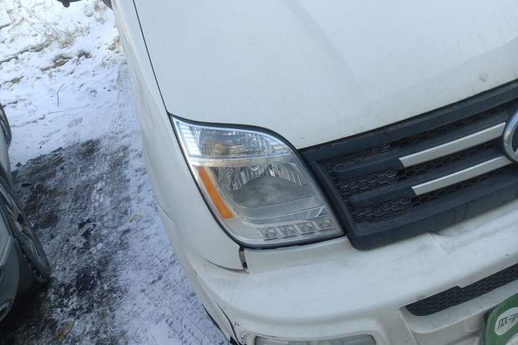 Used SAIC MAXUS Xintu V80 2021 2.0T Manual Classic Aoyuntong 127 PS Mid-axle Mid-roof 6/7/8/9-Seater