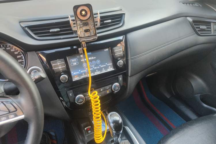 Used Nissan X-Trail 2017 2.5L CVT Leading Edition 4WD