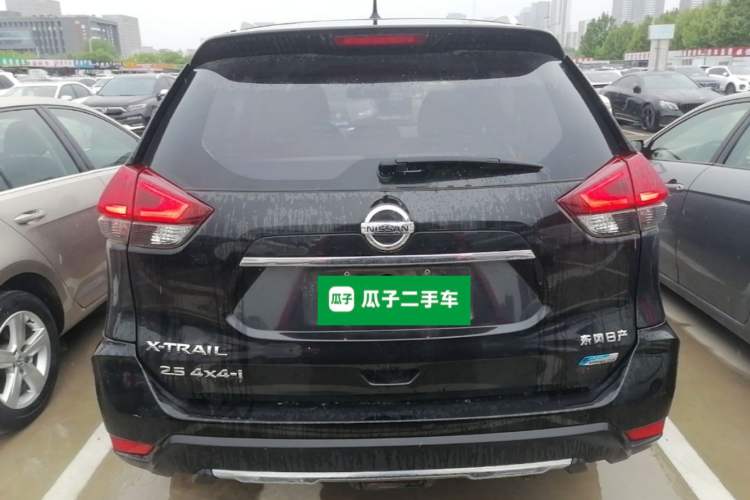 Used Nissan X-Trail 2017 2.5L CVT Luxury Edition 4WD
