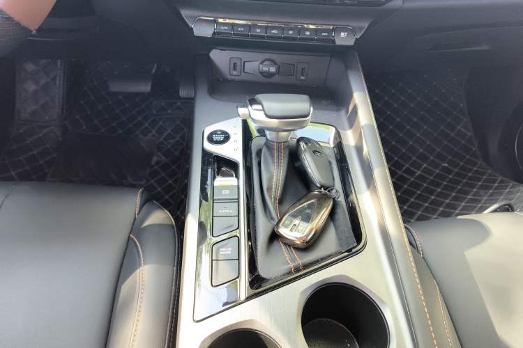 Used Oshan X7 PLUS 2023 Enjoy Edition 1.5T Automatic Prestige 7-Seater