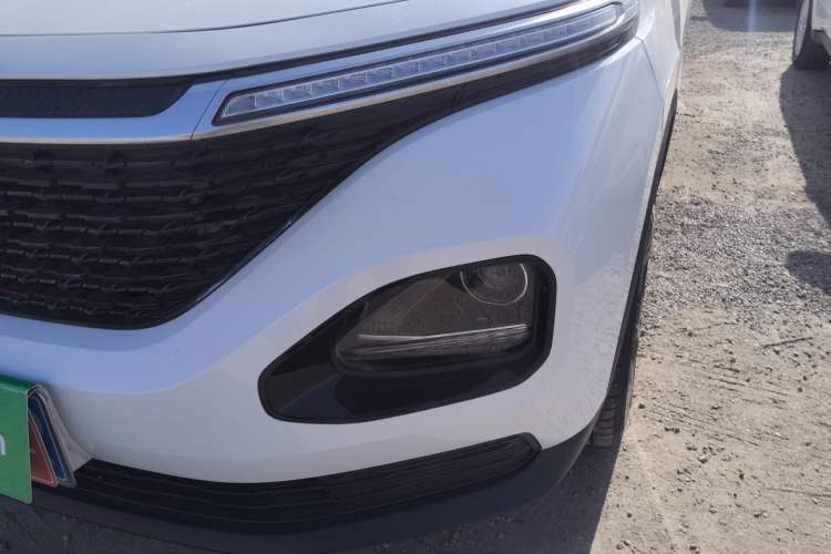 Used Baojun RM-5 2019 1.5T Manual Elite Version with 24-Hour Online Service 6 Seats