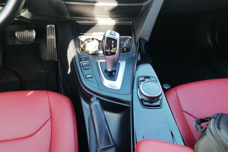 Used BMW 3 Series 2014 320Li Fashion Model