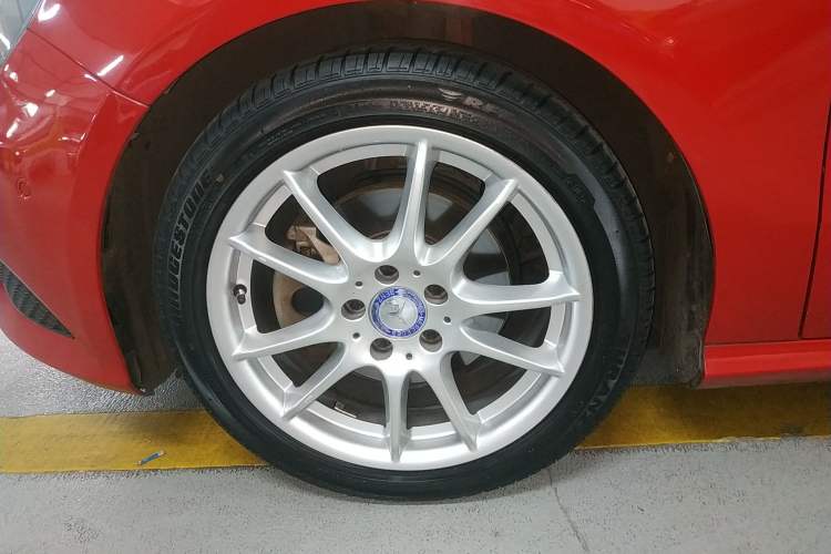 Used Mercedes-Benz A-Class 2015 A 180 Left Front Wheel Hub