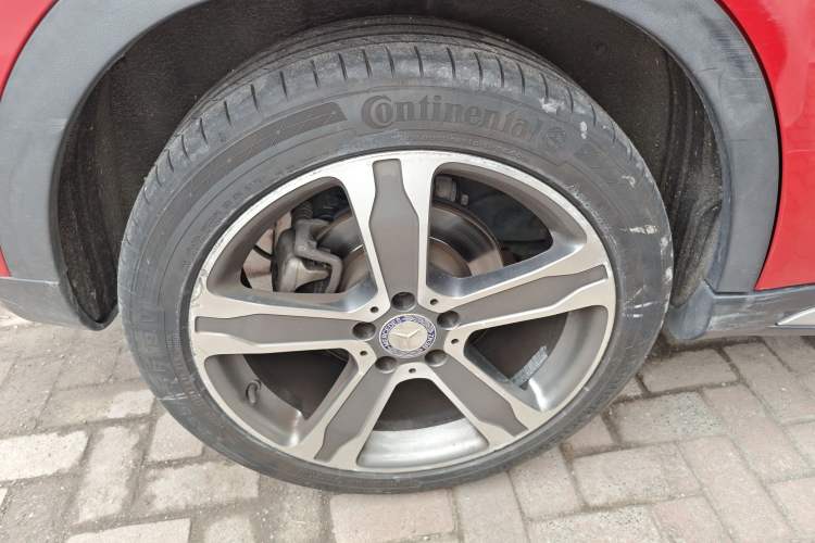 Used Mercedes-Benz GLA 2015 GLA 220 4MATIC Luxury Model Exterior 5