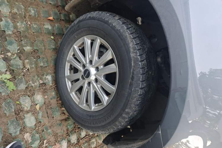 Used Isuzu D-MAX 2023 2.5T Manual 4x4 Diesel Flagship Long Wheelbase