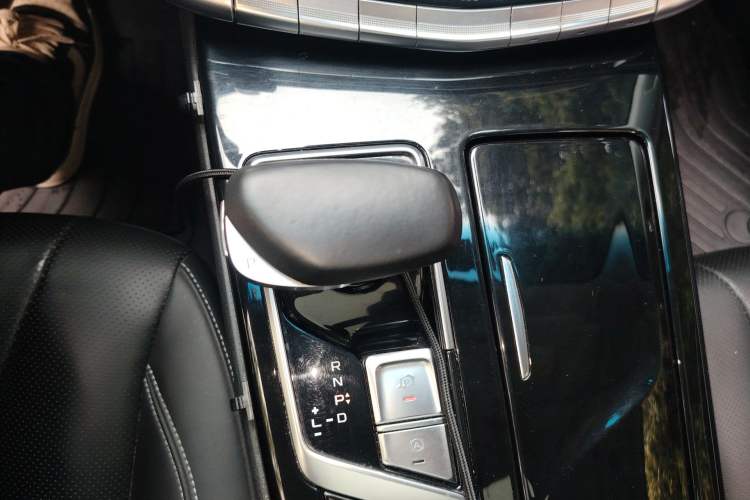 Used Geely Auto Emgrand GT New Energy 2018 1.5T PHEV Yao Ling Edition
