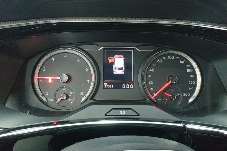 Used Volkswagen Tayron 2019 330TSI Two-Wheel Drive Luxury Model China VI Standard Instrument Cluster