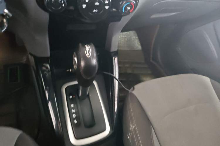 Used Ford EcoSport 2013 1.5L Automatic Fashion Model