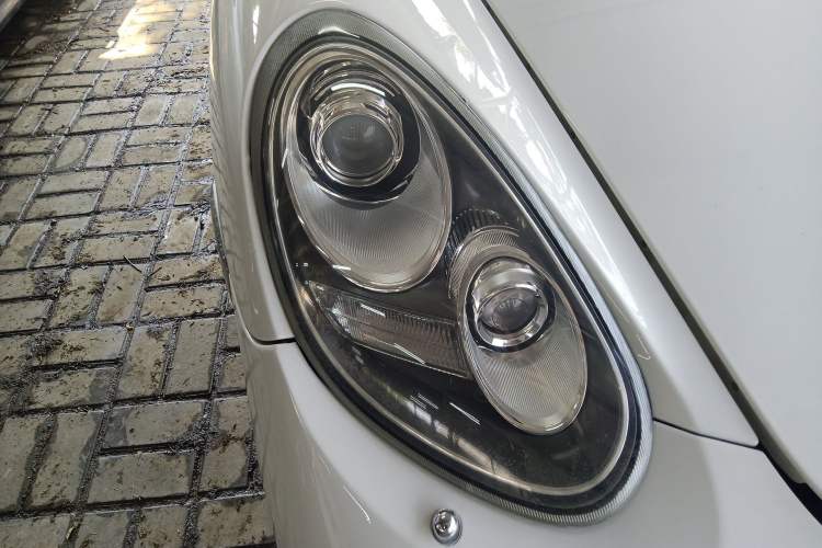 Used Porsche Cayman 2009 Cayman 2.9L Right Front Headlight