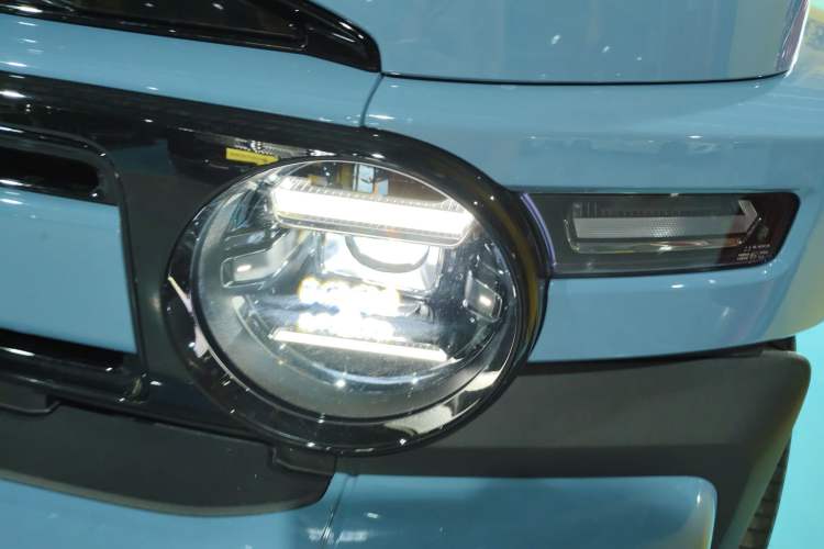 Used iCAR V23 2025 401 Two-Wheel Drive Intelligent Driving Version
