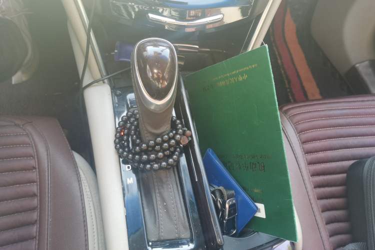 Used Cadillac XTS 2015 28T Elite Model Gear Lever