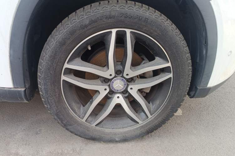 Used Mercedes-Benz GLA 2015 GLA 200 Fashion Model Right Front Wheel Hub