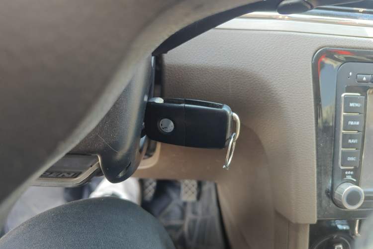 Used Volkswagen Bora 2013 1.6L Automatic Comfort Model Vehicle Key