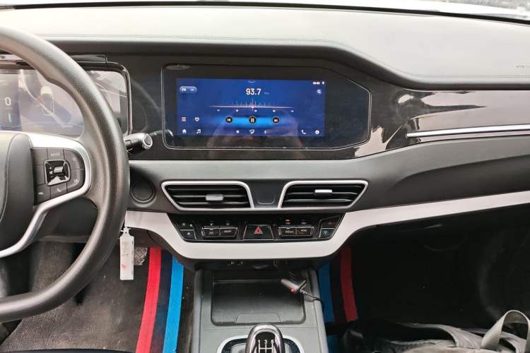 Used Cowin Xuanjie 2020 Revised Version 1.5L Manual - Yue Audio And AC Panel