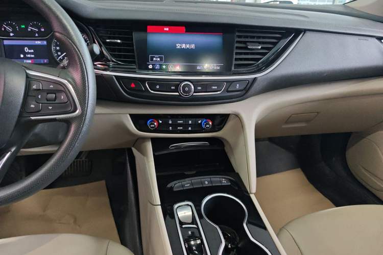 Used Buick Regal 2021 552T Elite Edition Audio And AC Panel