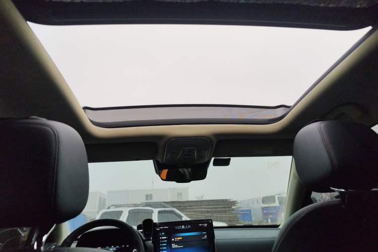 Used BYD Tang New Energy 2018 DM 2.0T All-Wheel Drive Smart Connectivity Luxury Model 7 Seats China V Emission Standard