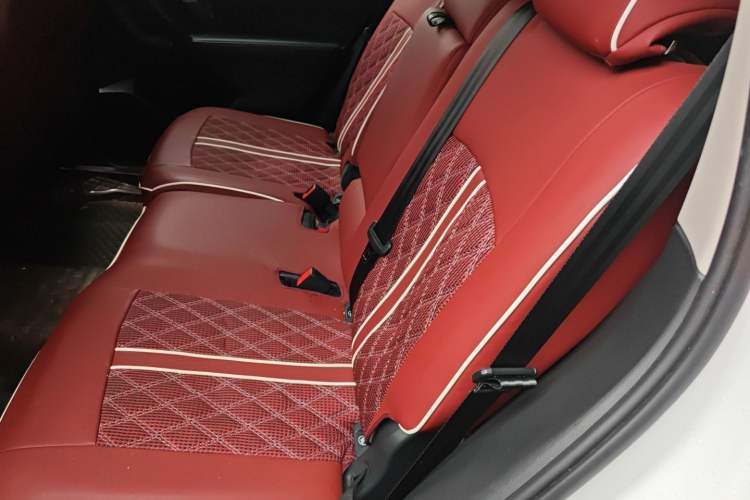 Used Volkswagen Tiguan L 2019 330TSI Automatic Two-Wheel Drive Smart Luxury Version China VI Standard Left Rear Seat