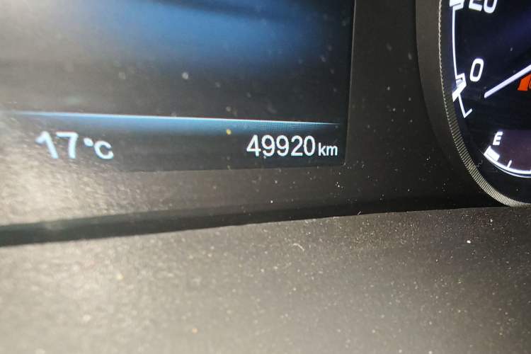 Used CHANGAN Raeton CC 2018 1.5T Automatic Elegant Starry Edition China V Standard
